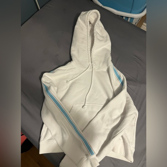 White and blue hoodie from aritzia! - Picture 1 of 3